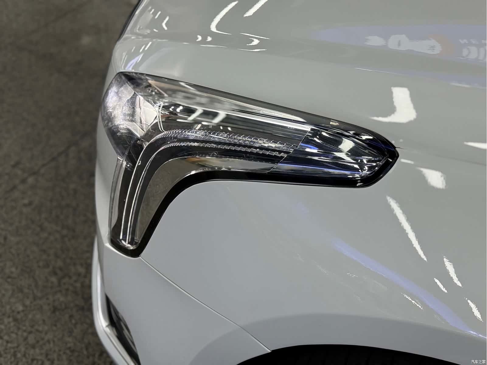Cadillac XTS, 2018 14
