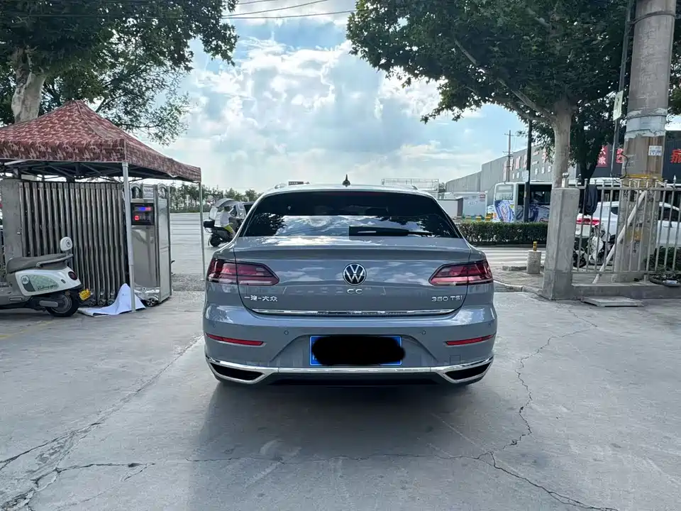 Volkswagen CC
