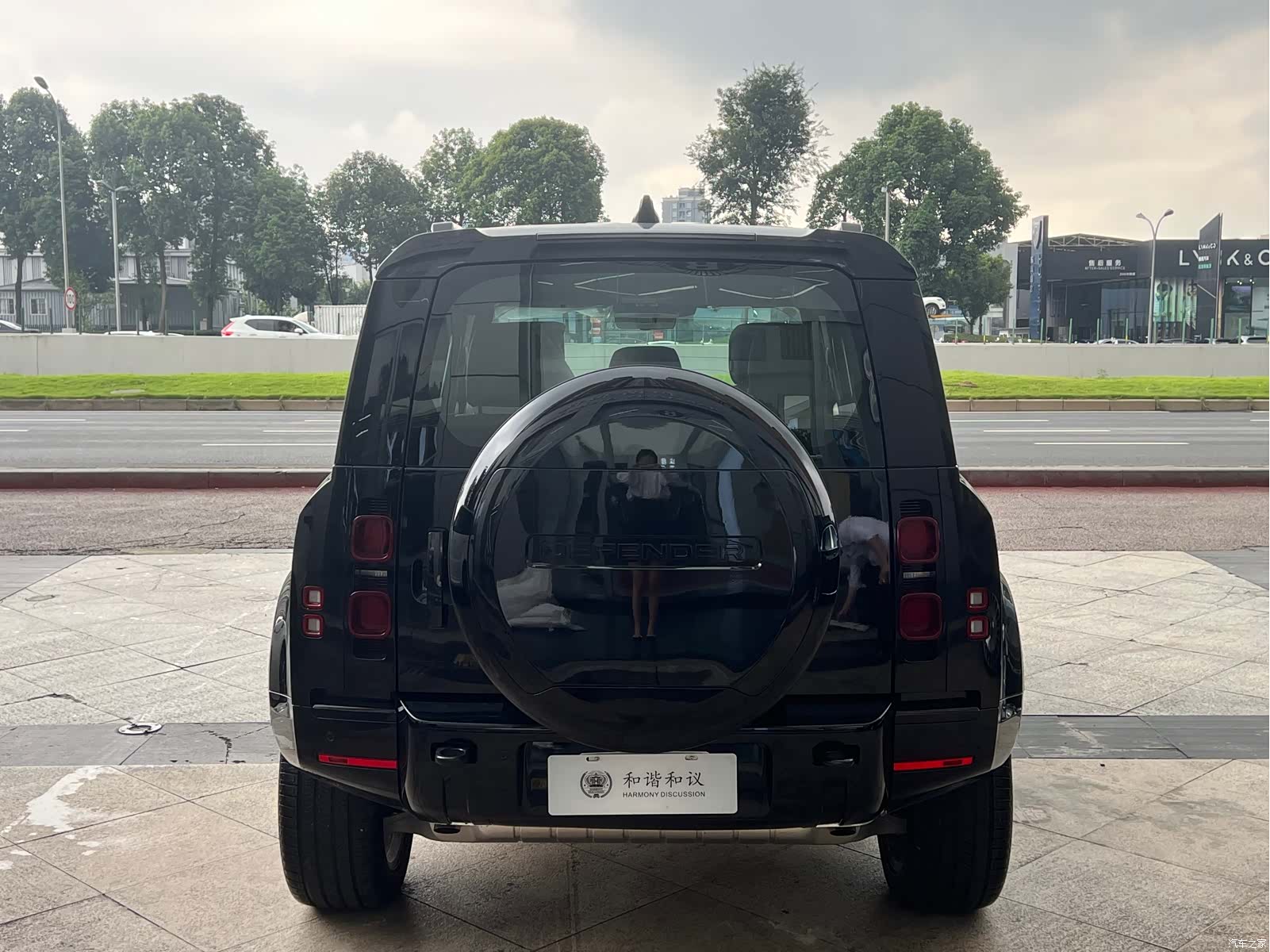 Land Rover Defender, 2025 17