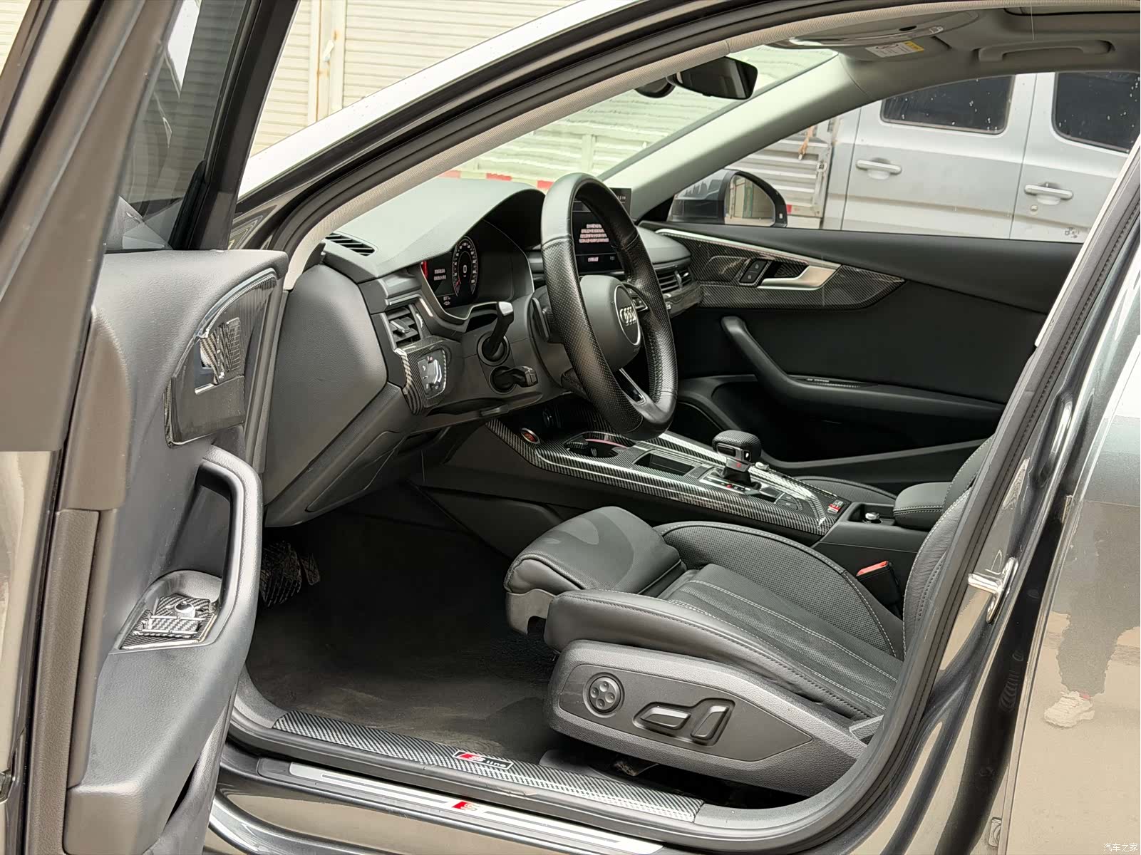 Audi A4L, 2020 7