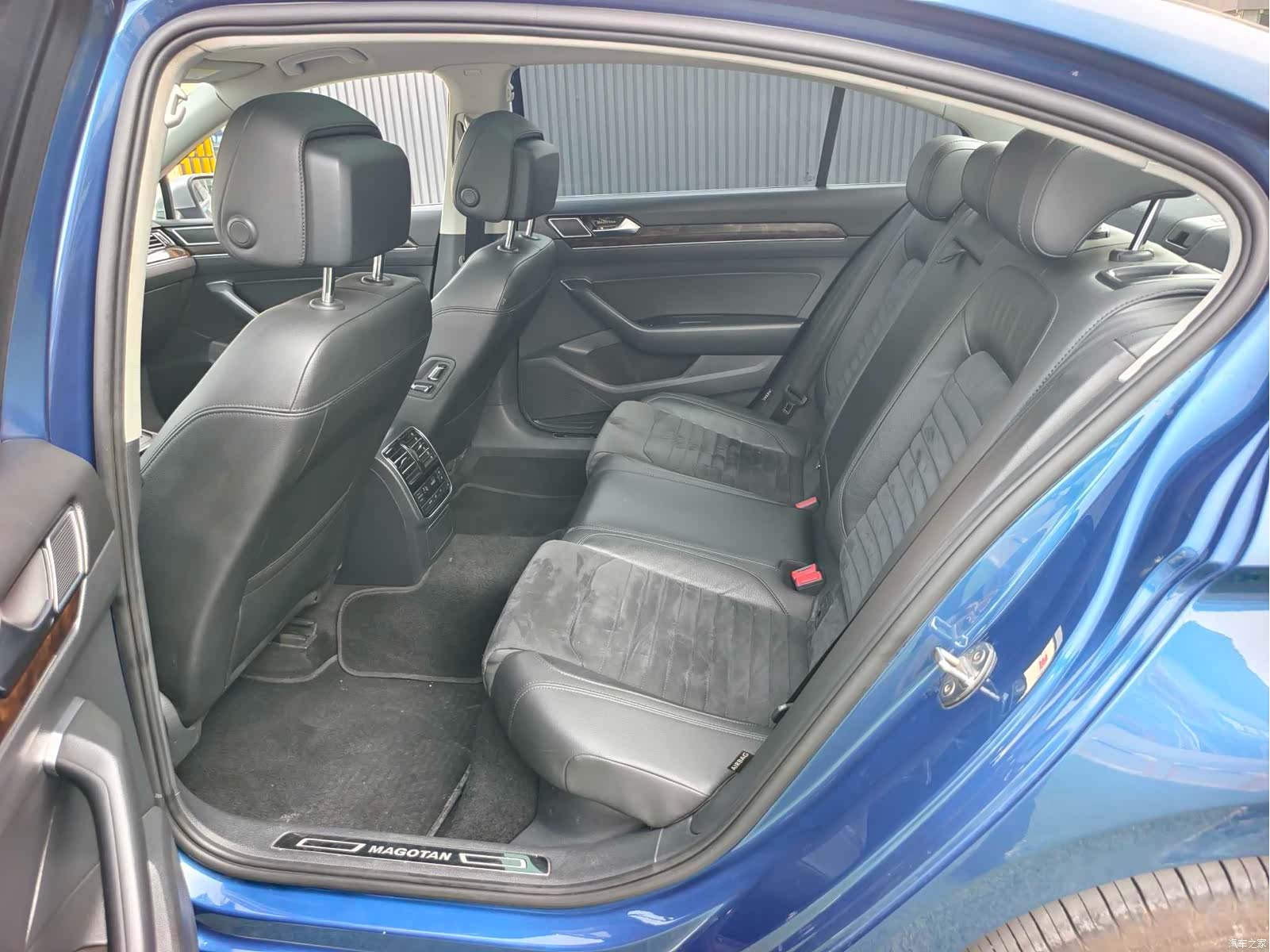 Volkswagen Magotan, 2017 12