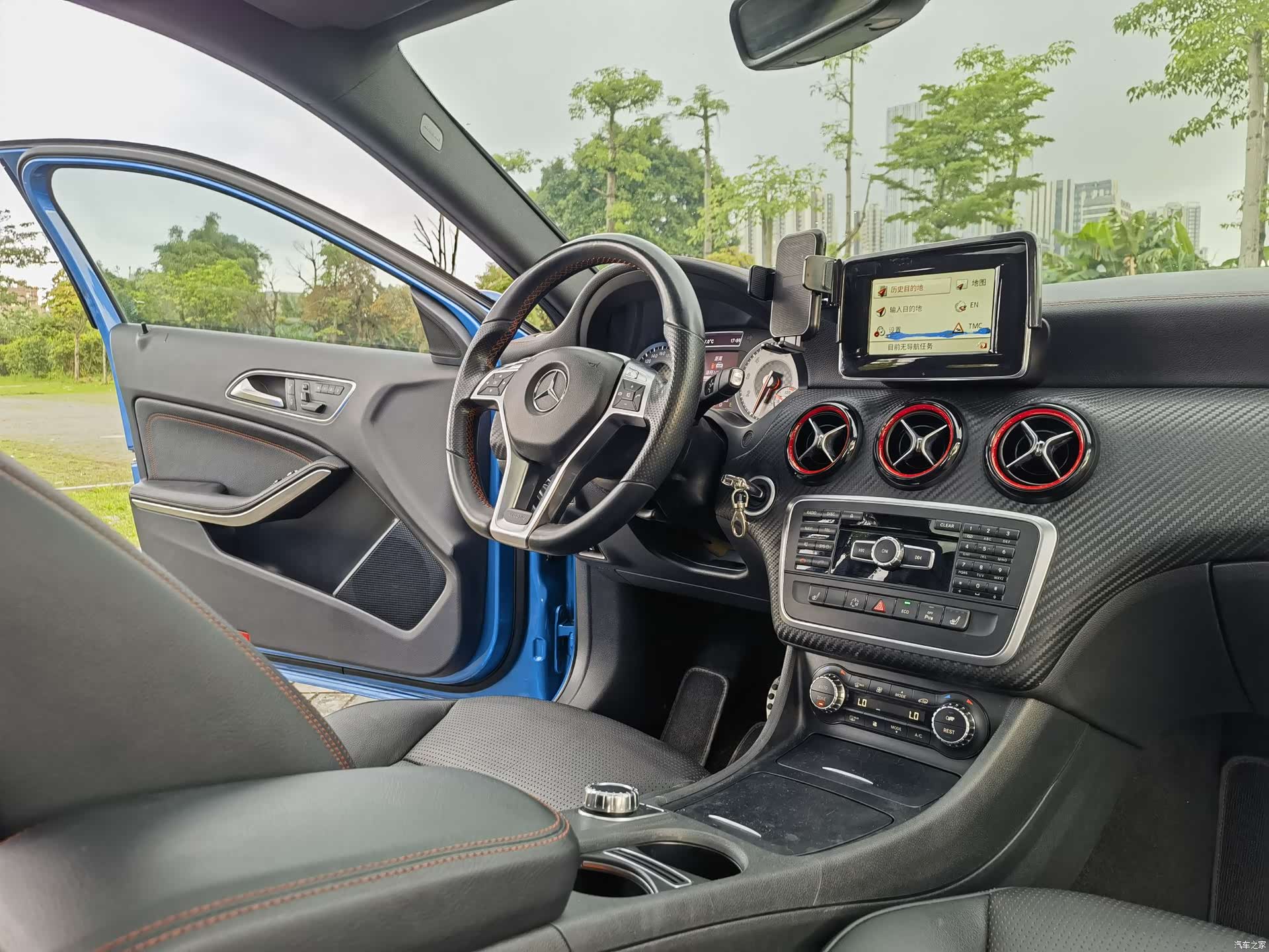 Mercedes-Benz A-Class, 2014 10