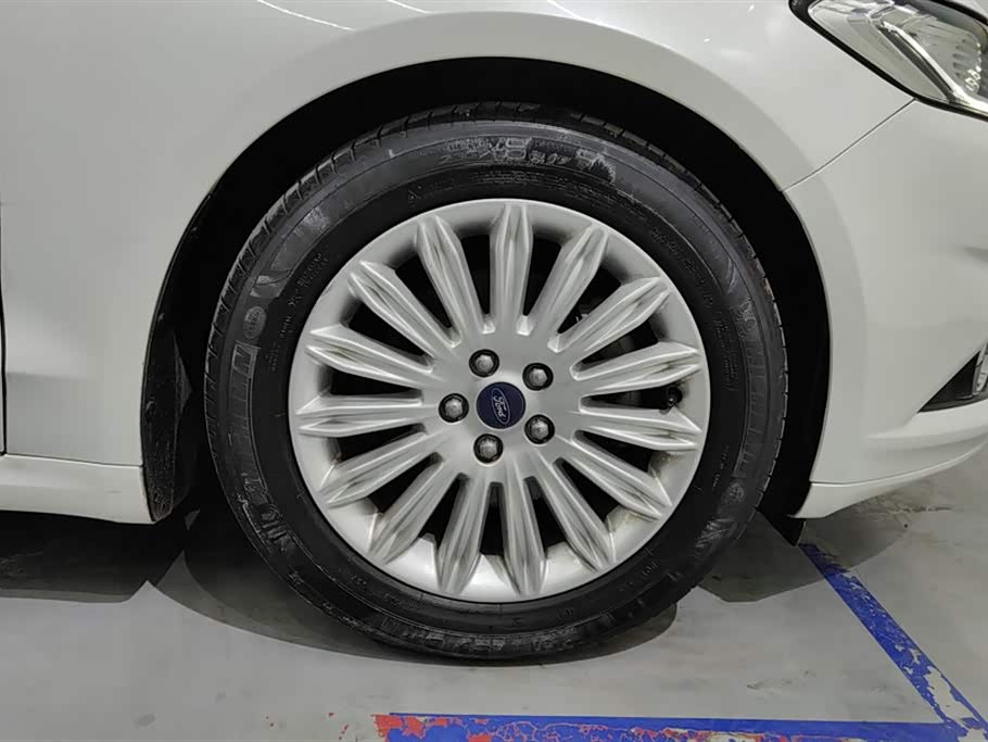 Ford Mondeo Ford Mondeo