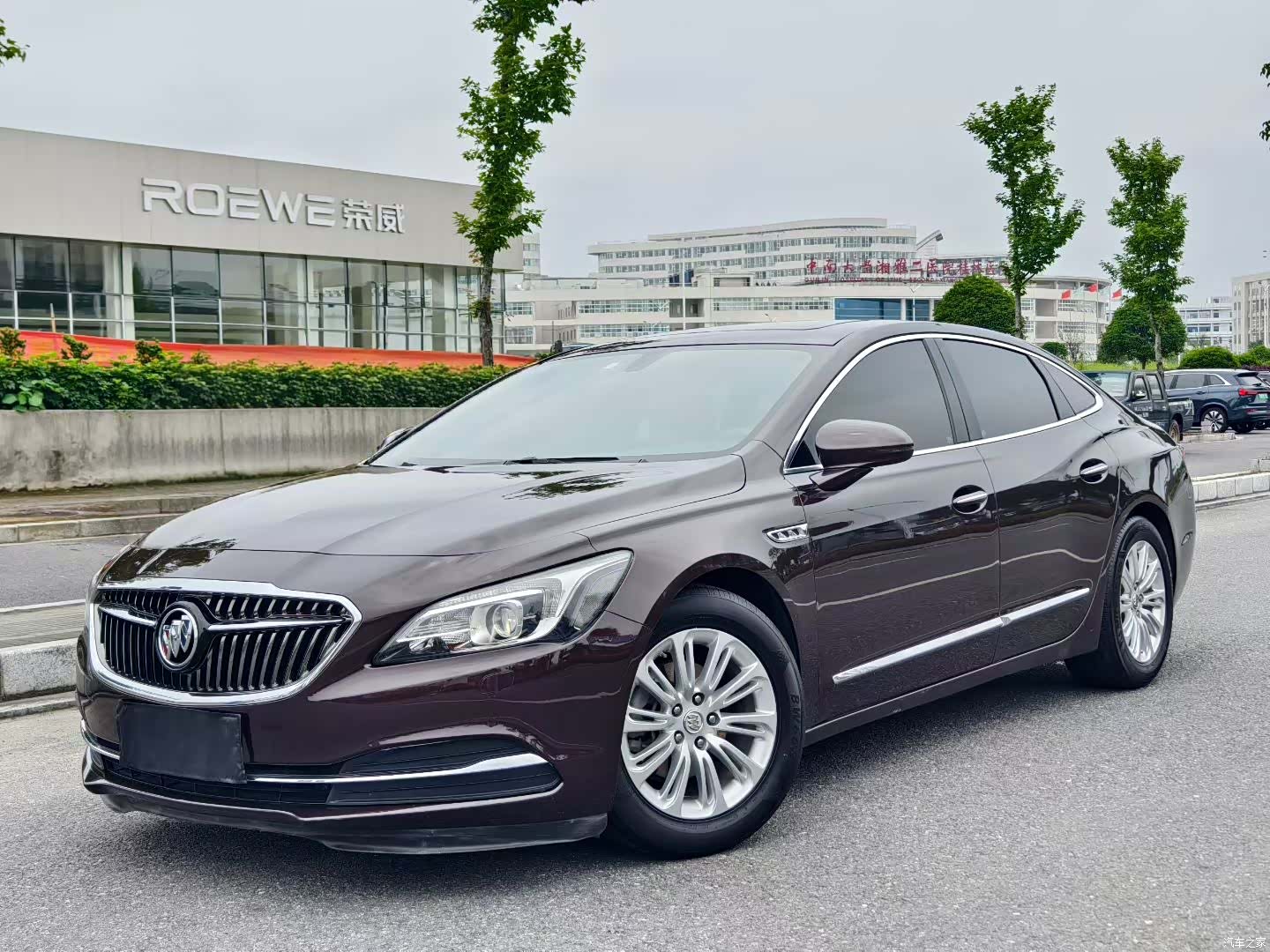 Buick LaCrosse, 2017 1