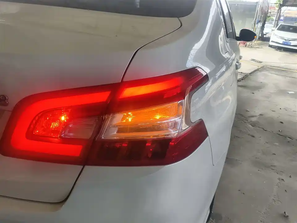 Peugeot 408 Peugeot 408