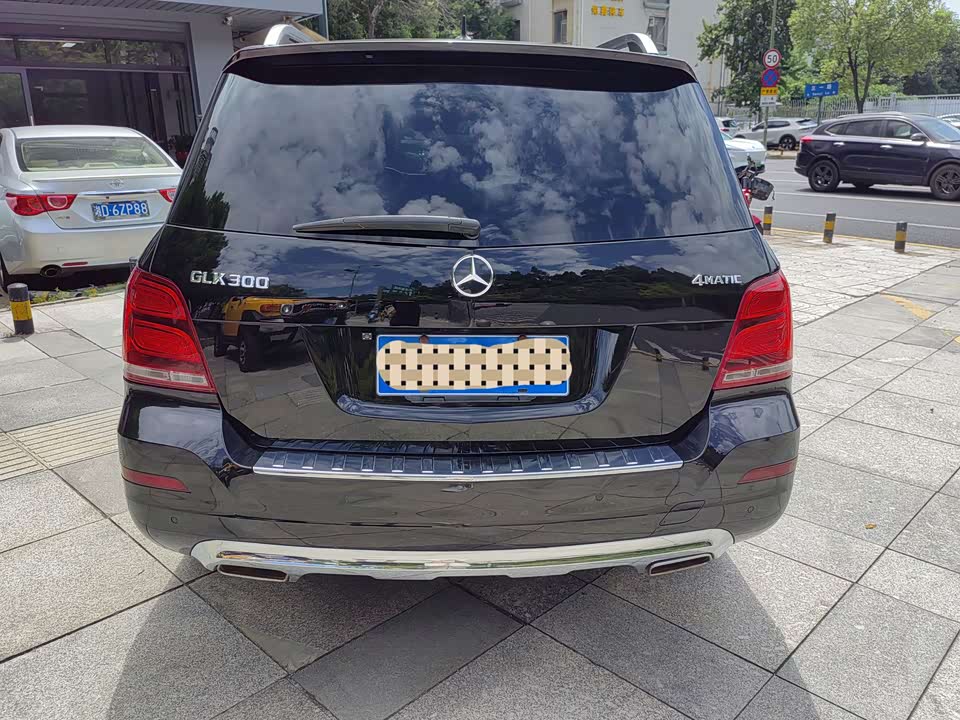 Mercedes-Benz GLK class