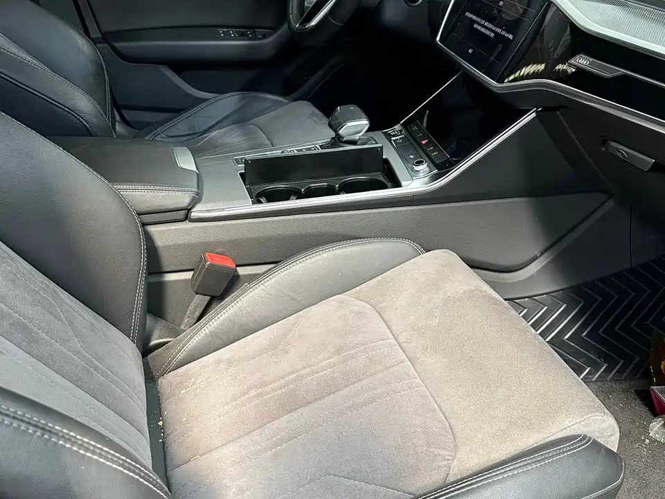 Audi A6L Audi A6L