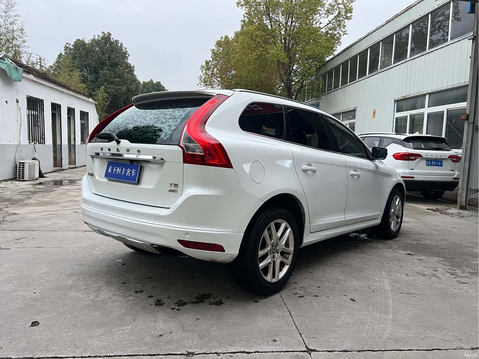 Volvo XC60, 2017 все фото
