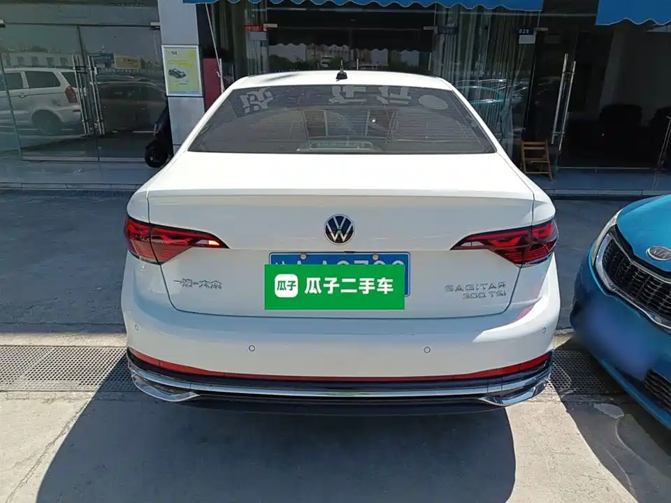 Volkswagen Sagitar Volkswagen Sagitar