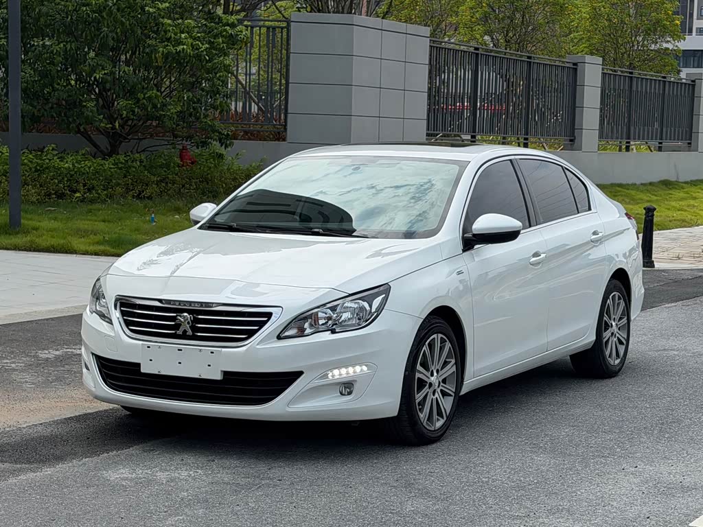 Peugeot 408