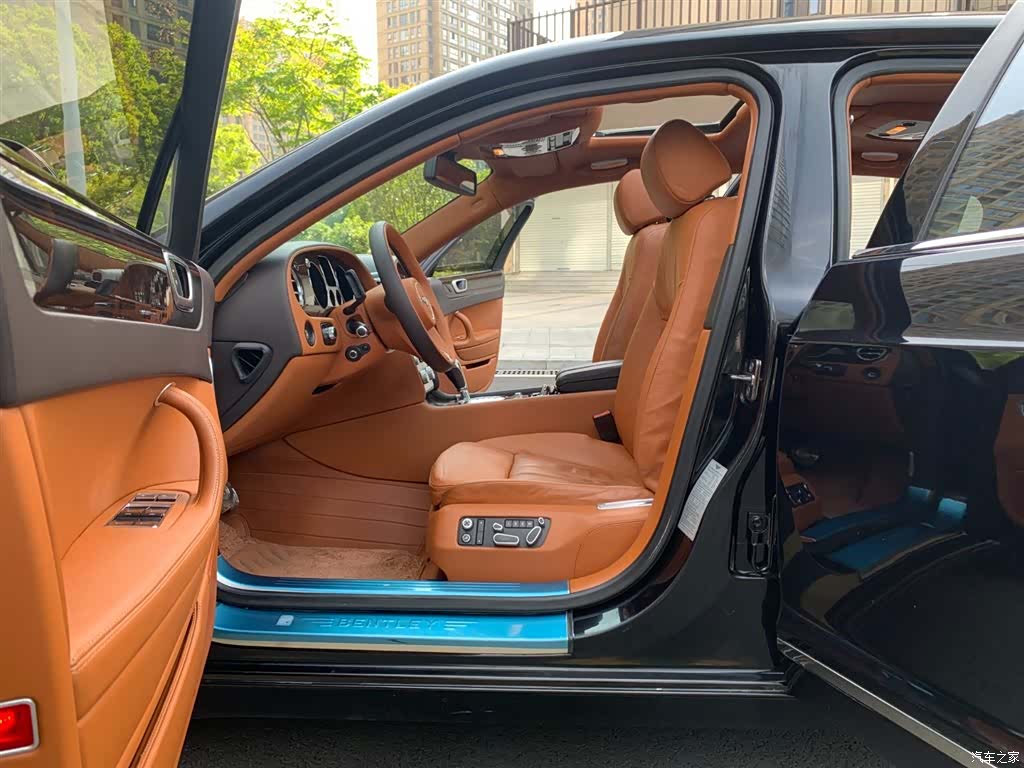 Bentley Flying Spur, 2012 16