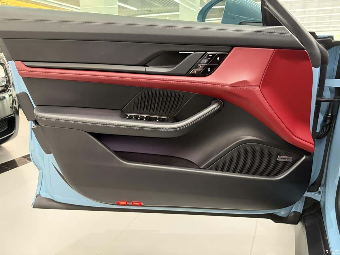 Porsche Taycan, 2021 13
