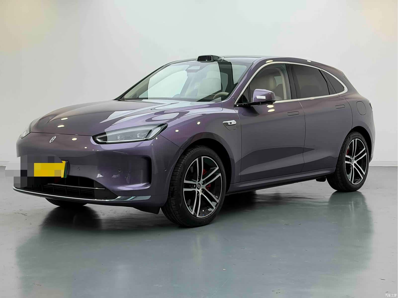 AITO M5, 2025 1