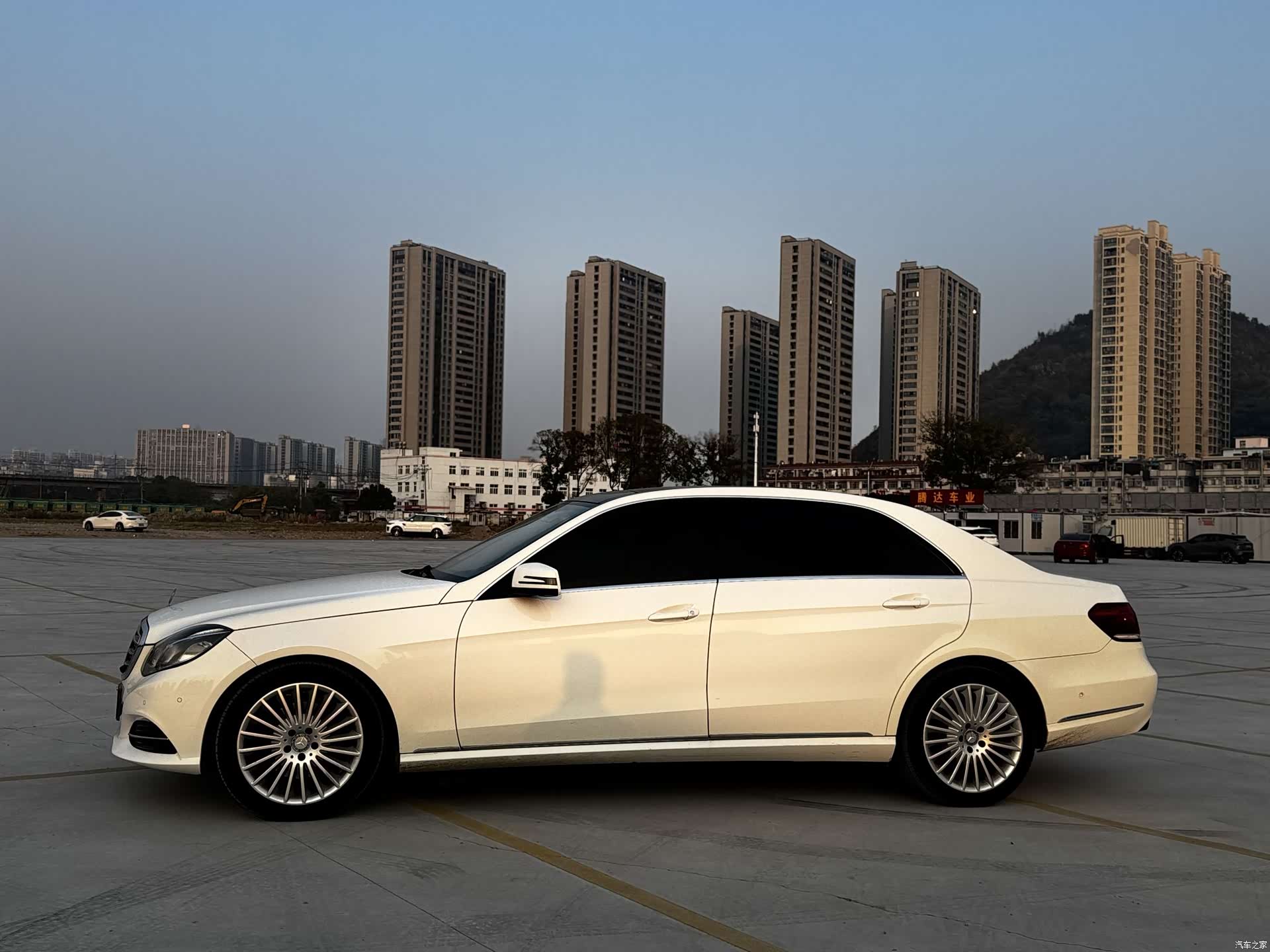 Mercedes-Benz E-Class, 2014 3