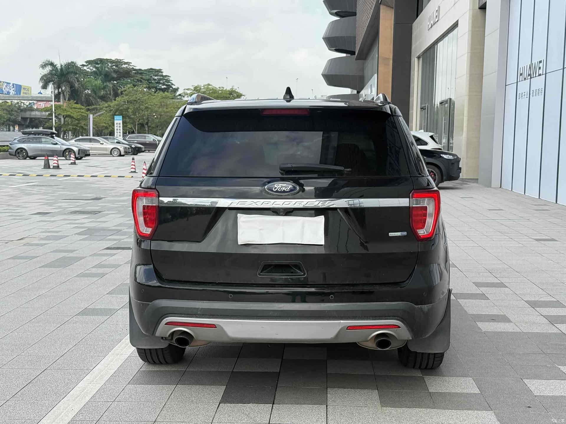 Ford Explorer, 2018 3