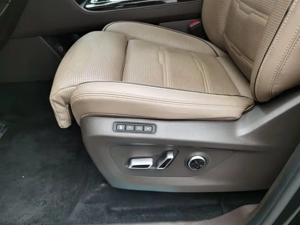 Beijing BJ60