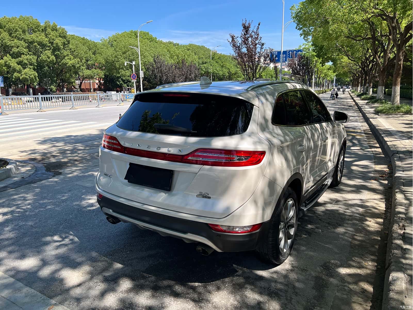 Lincoln MKC, 2017 7