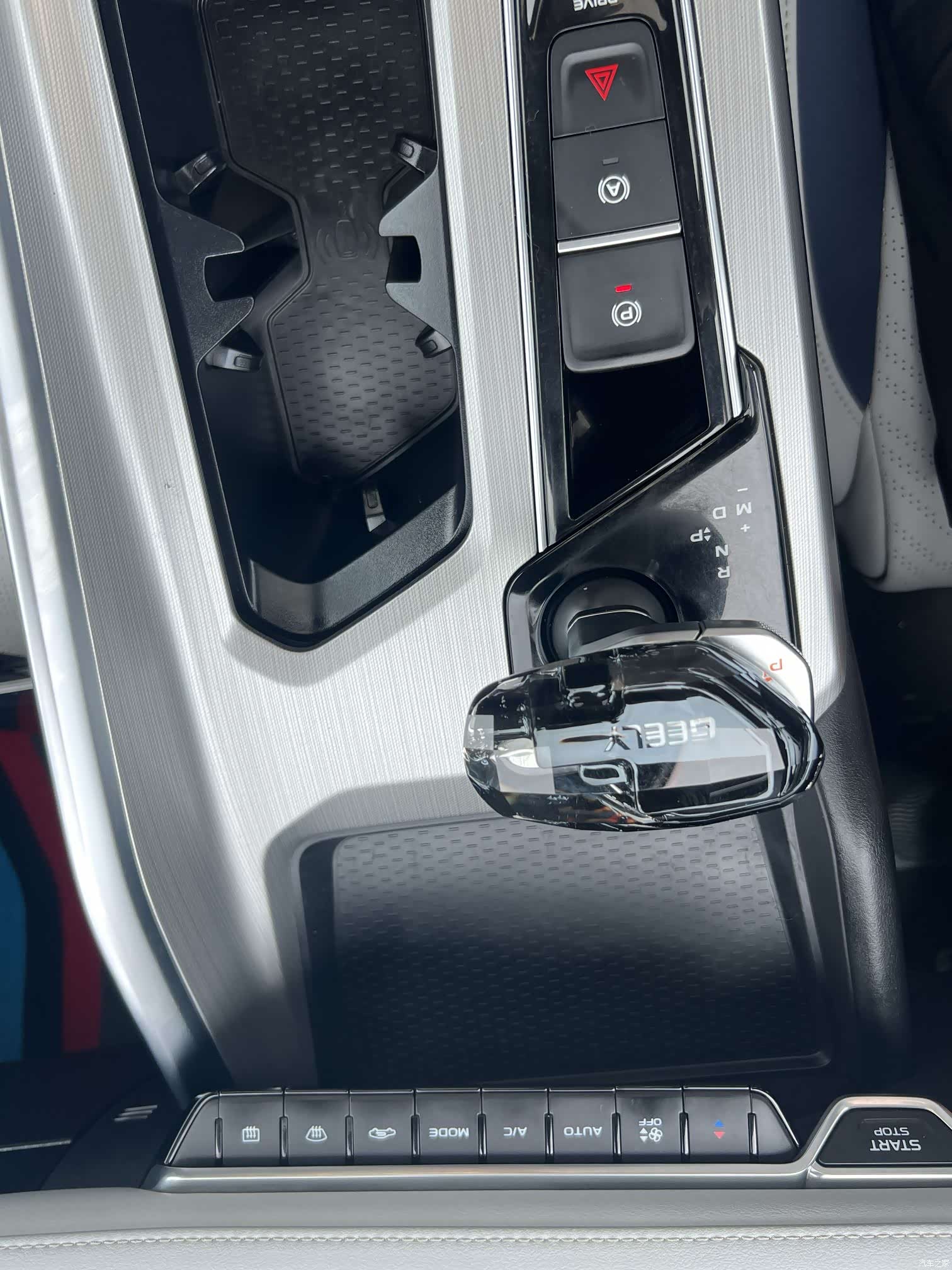 Geely Preface, 2022 20