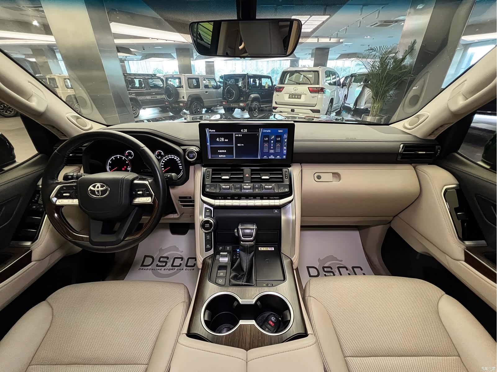 Toyota Land Cruiser, 2023 13