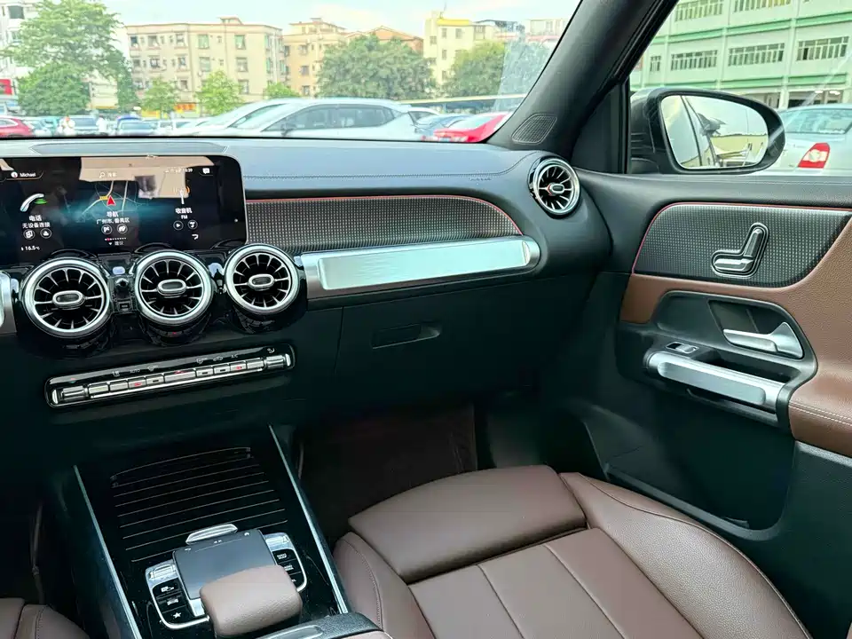 Mercedes-Benz GLB
