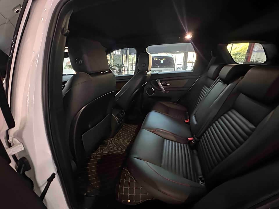 Land Rover Discover sports