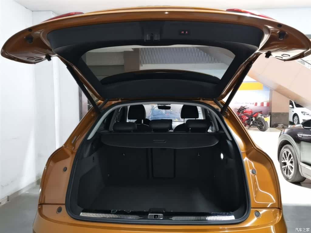 Audi Q3, 2016 19