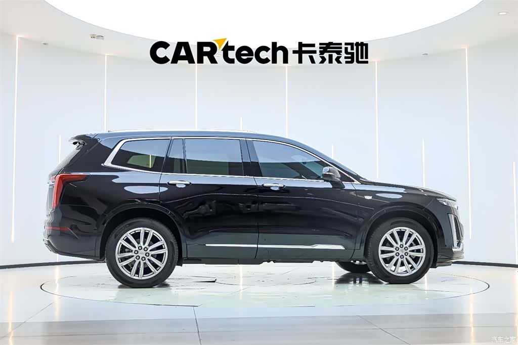 Cadillac XT6, 2022 4