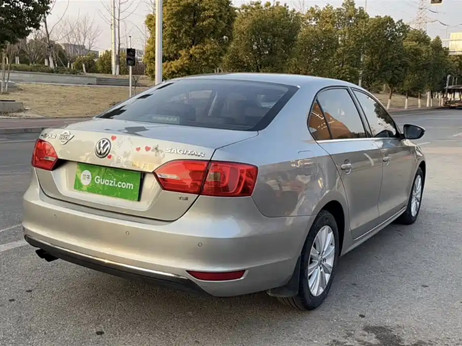 Volkswagen Sagitar Volkswagen Sagitar