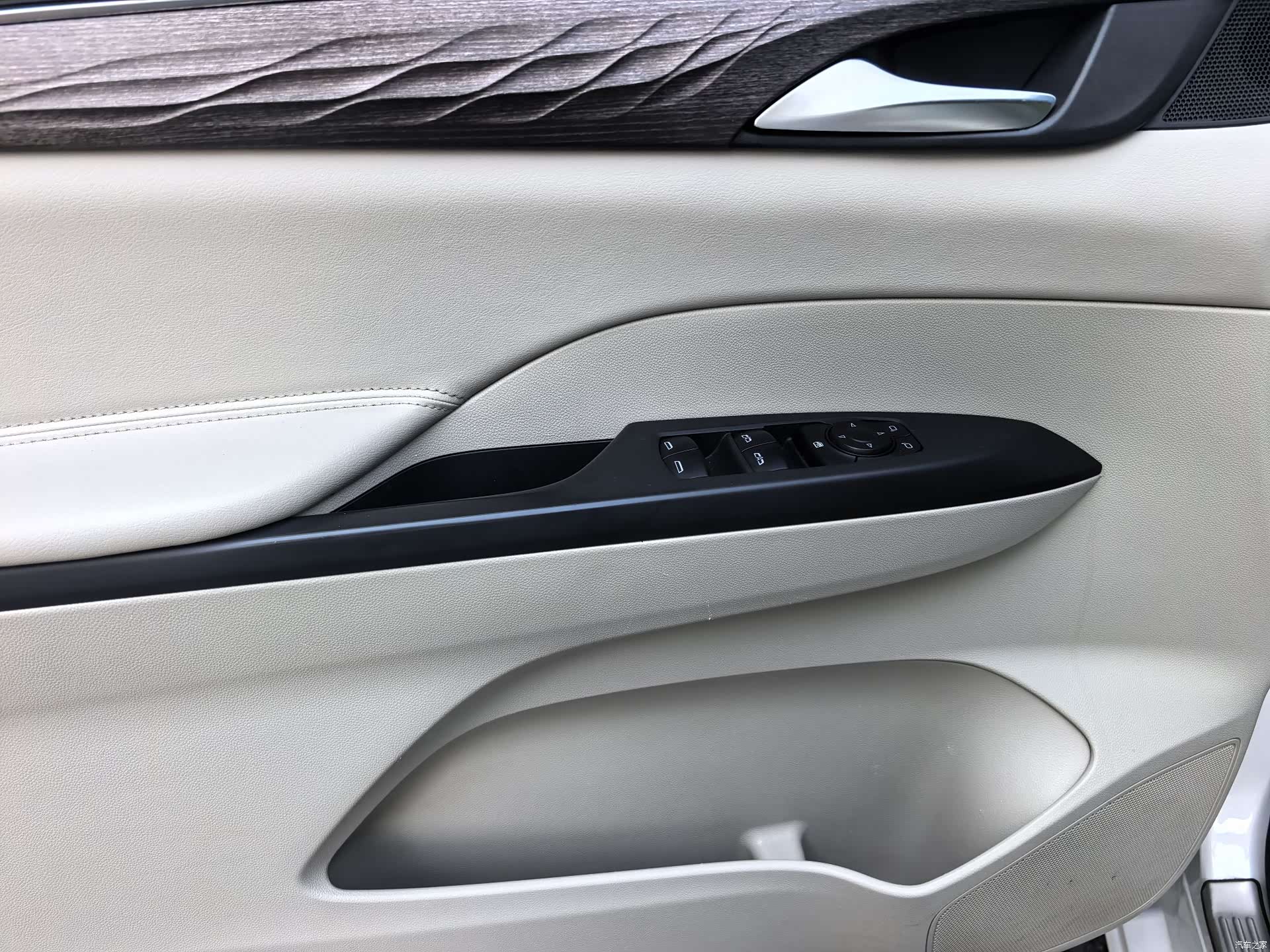Buick GL8, 2020 17