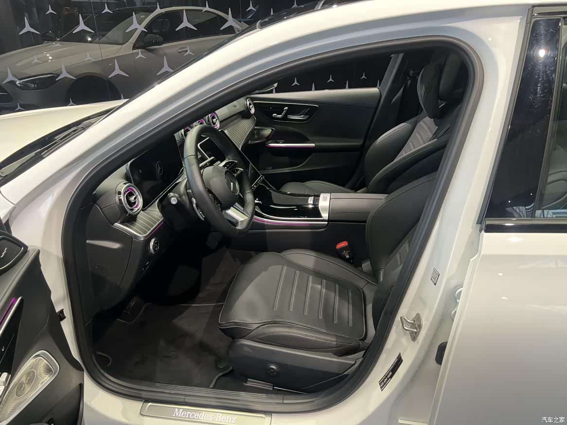 Mercedes-Benz C-Class, 2024 12