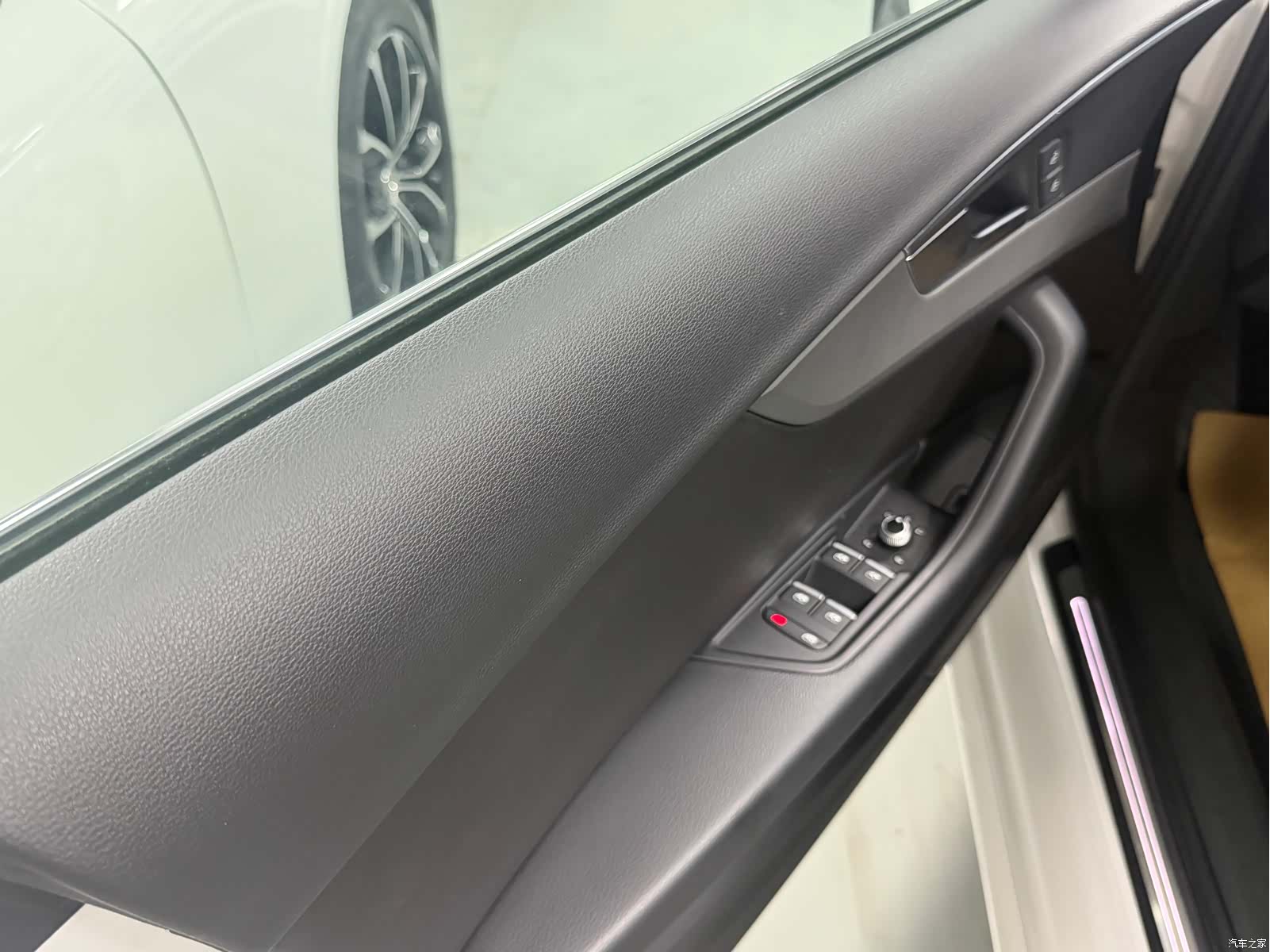 Audi A4L, 2019 4