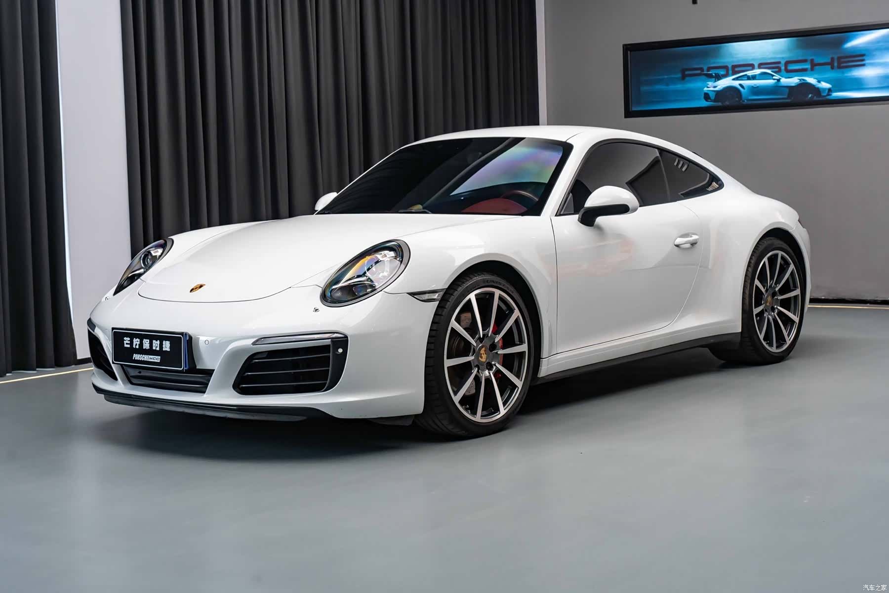 Porsche 911, 2017 1
