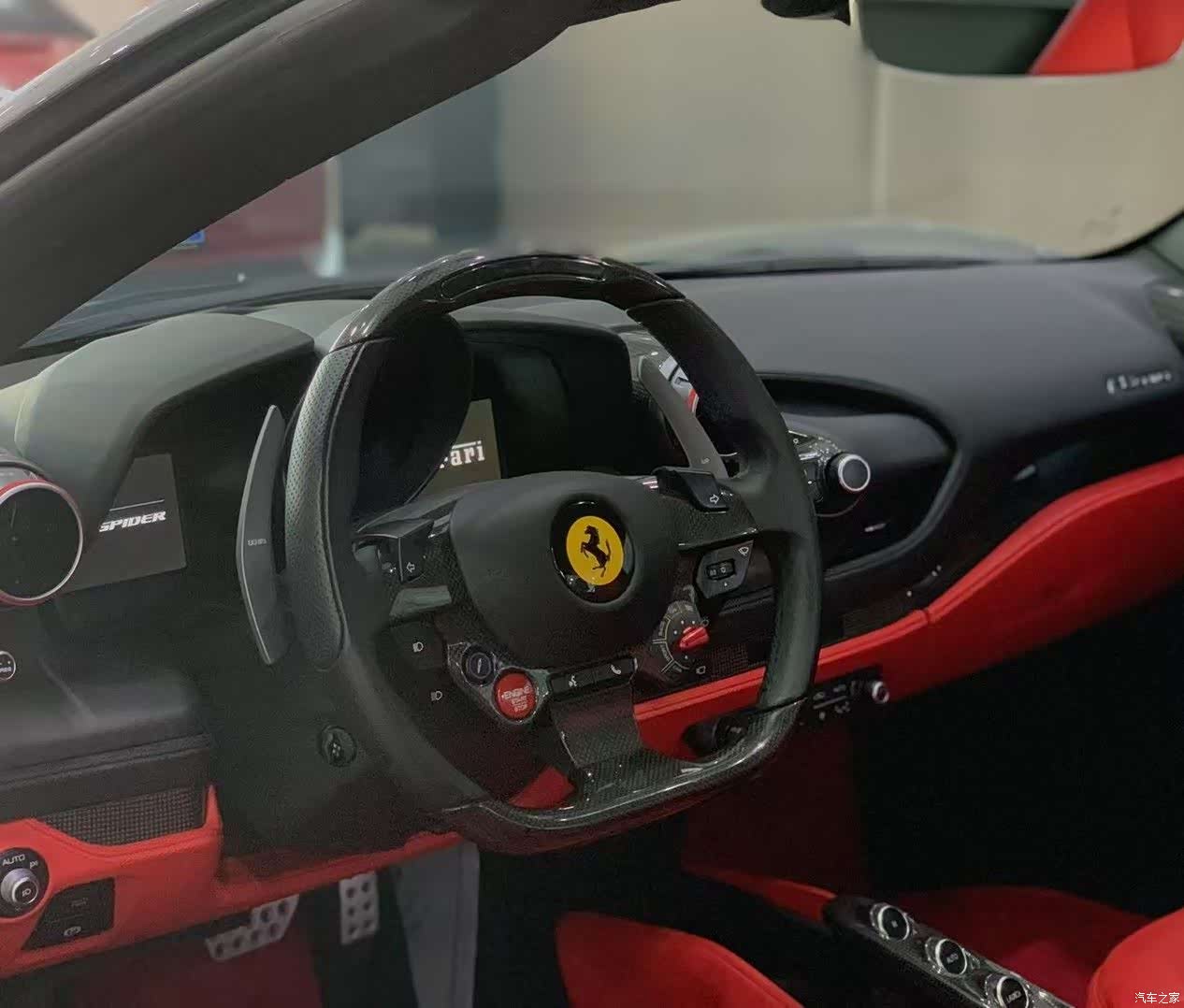 Ferrari F8, 2022 7