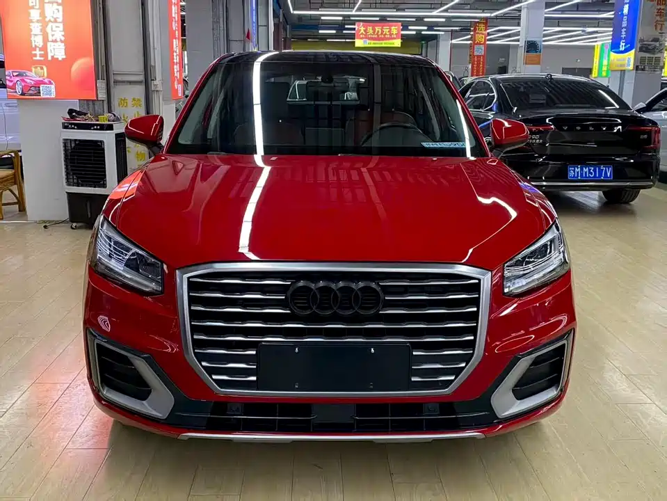 Audi Q2L