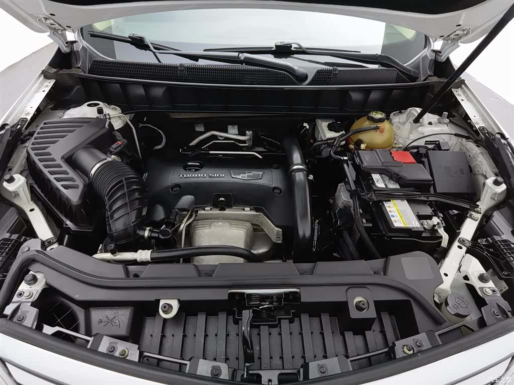 Cadillac XT5, 2018 6