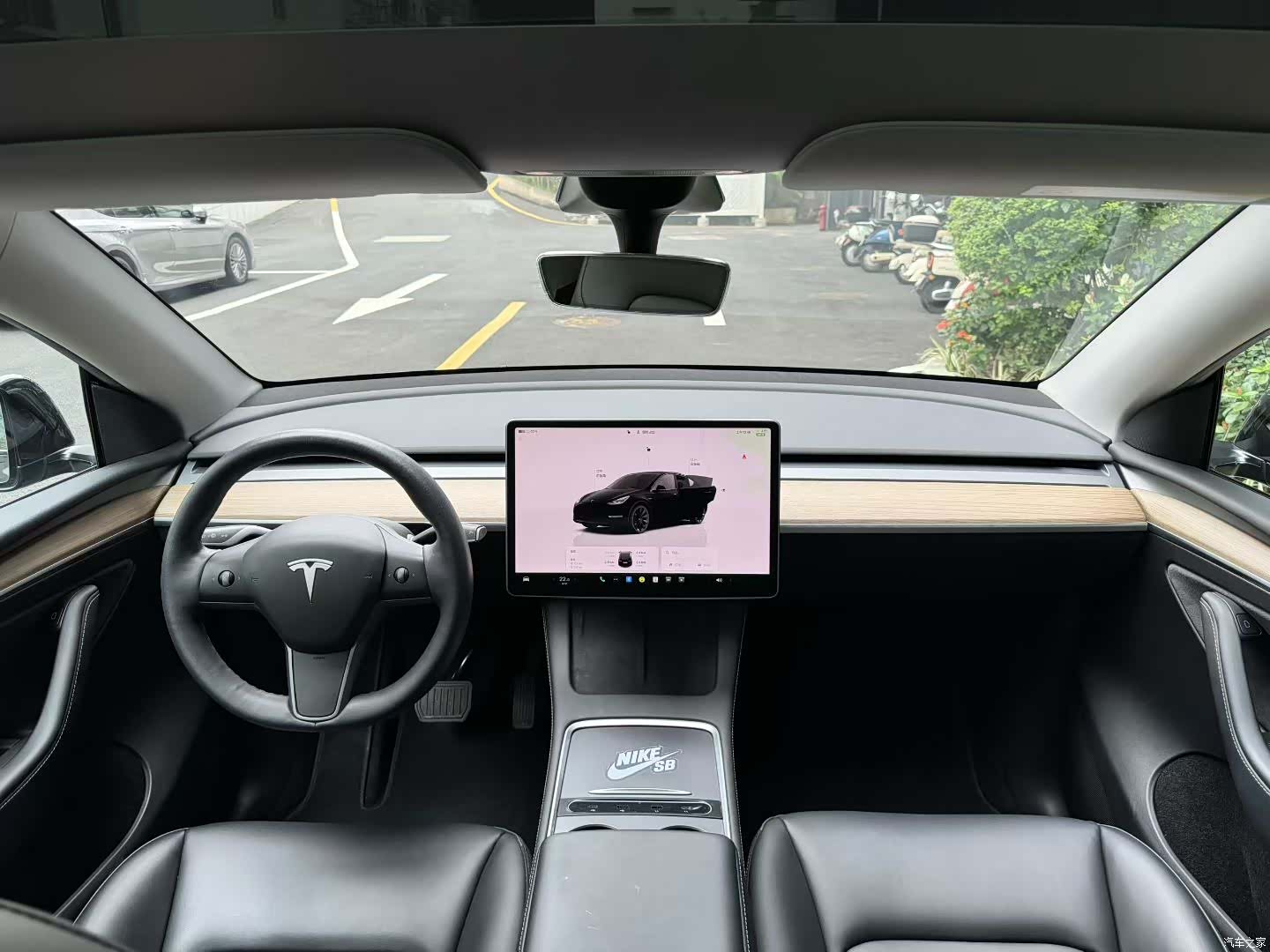 Tesla Model Y, 2022 все фото