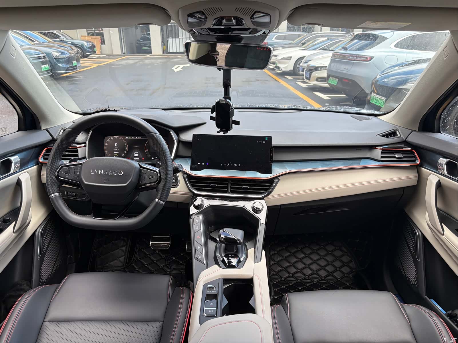 Lynk & Co 02, 2021 10