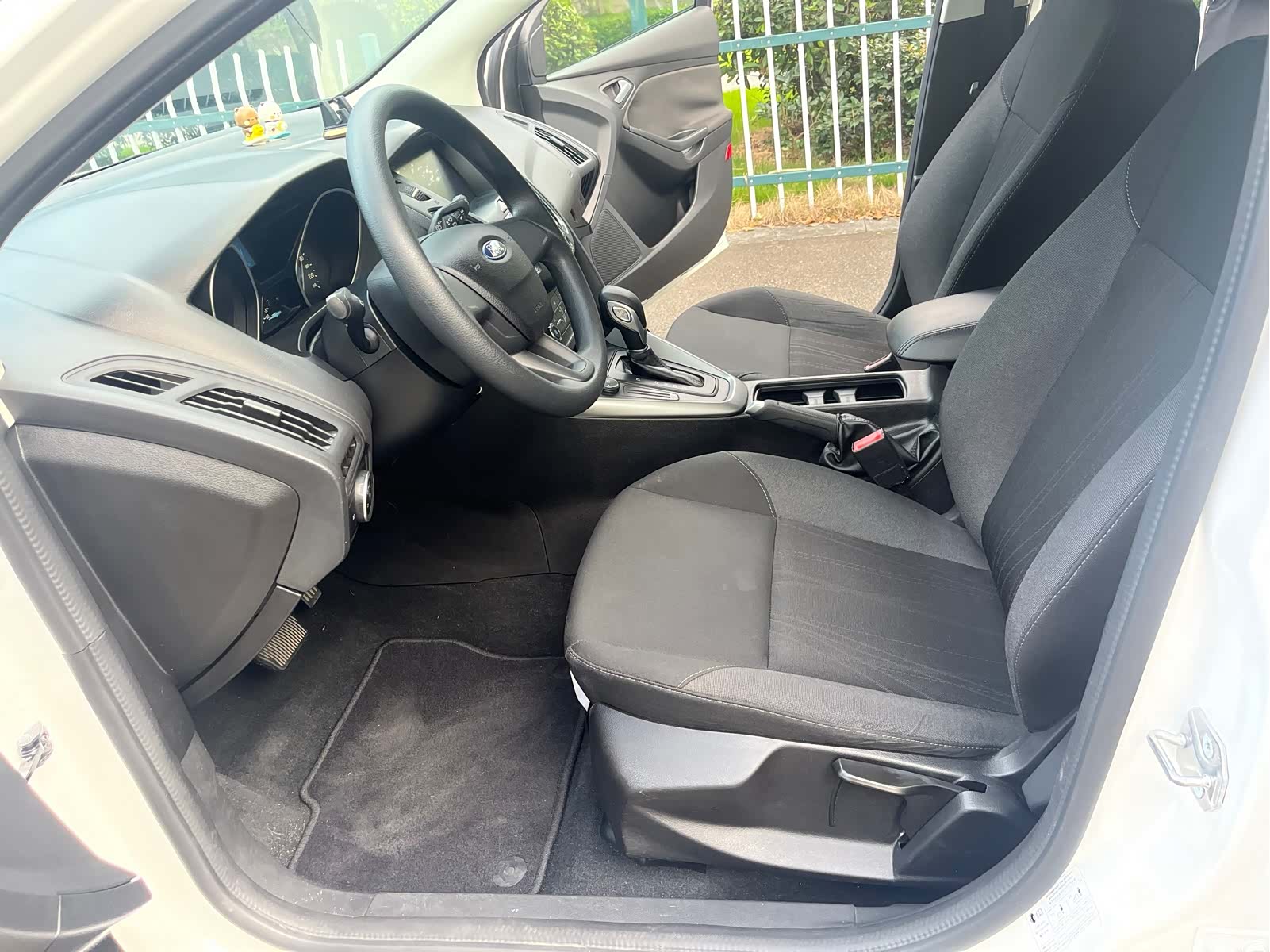Ford Focus, 2016 все фото