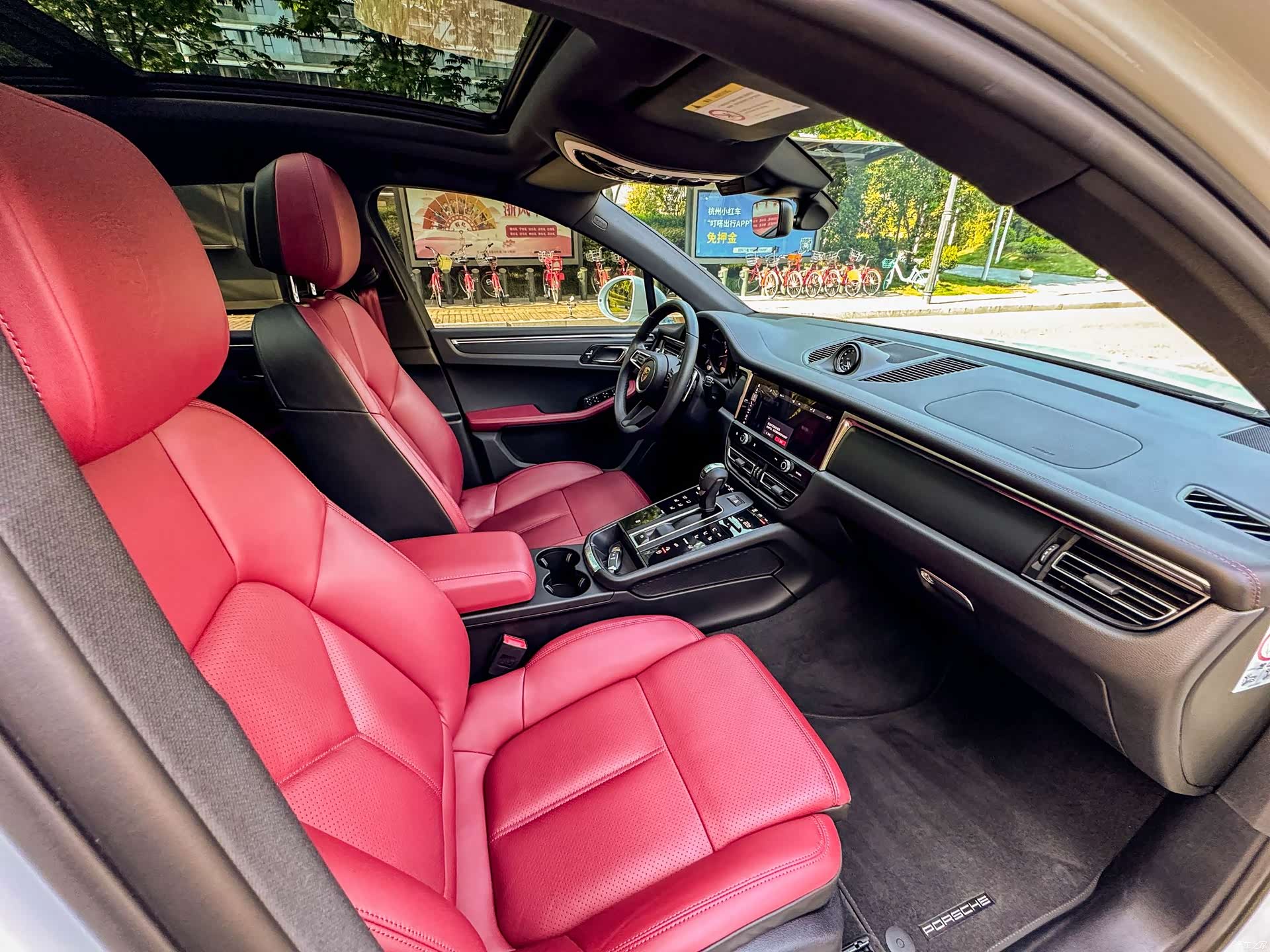 Porsche Macan, 2023 8