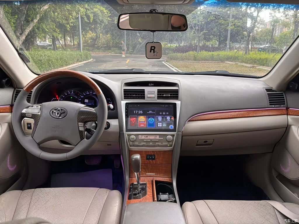 Toyota Camry, 2011 все фото