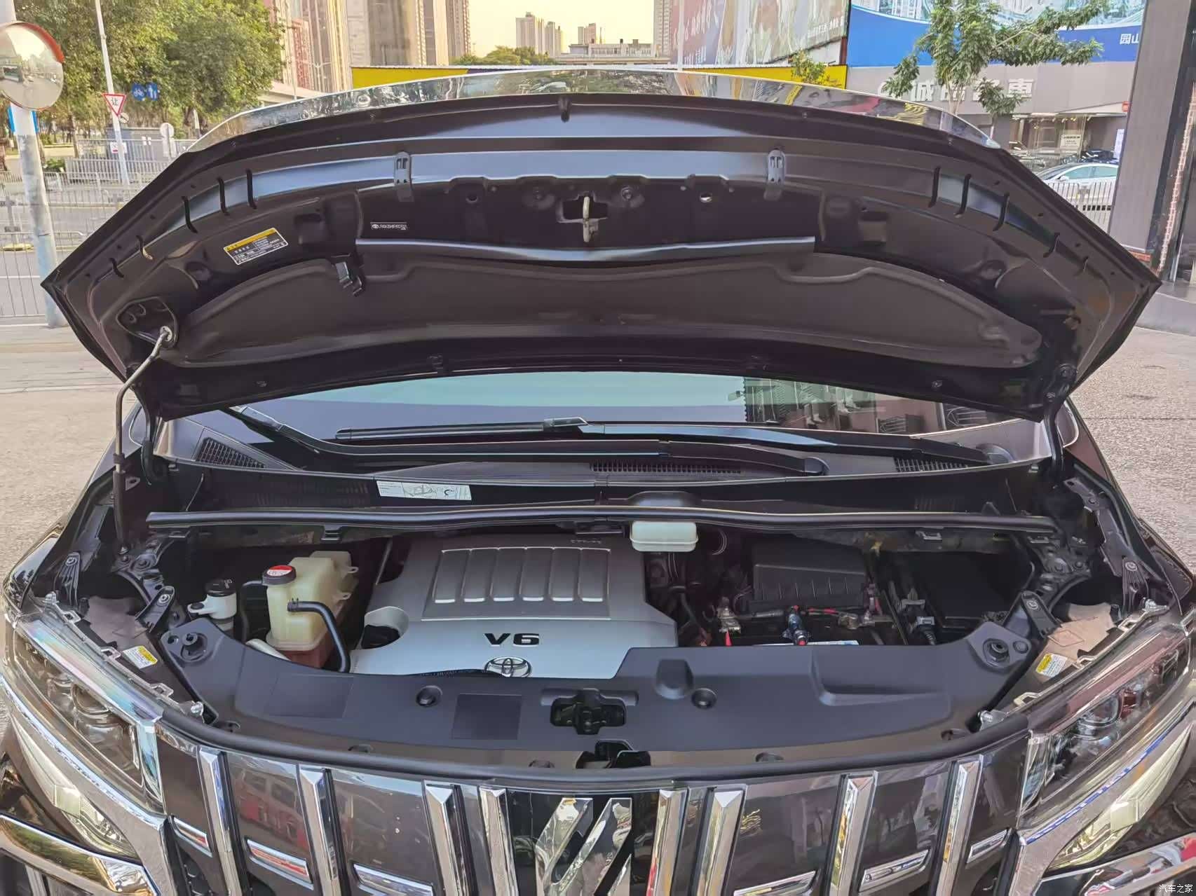 Toyota Alphard, 2016 10