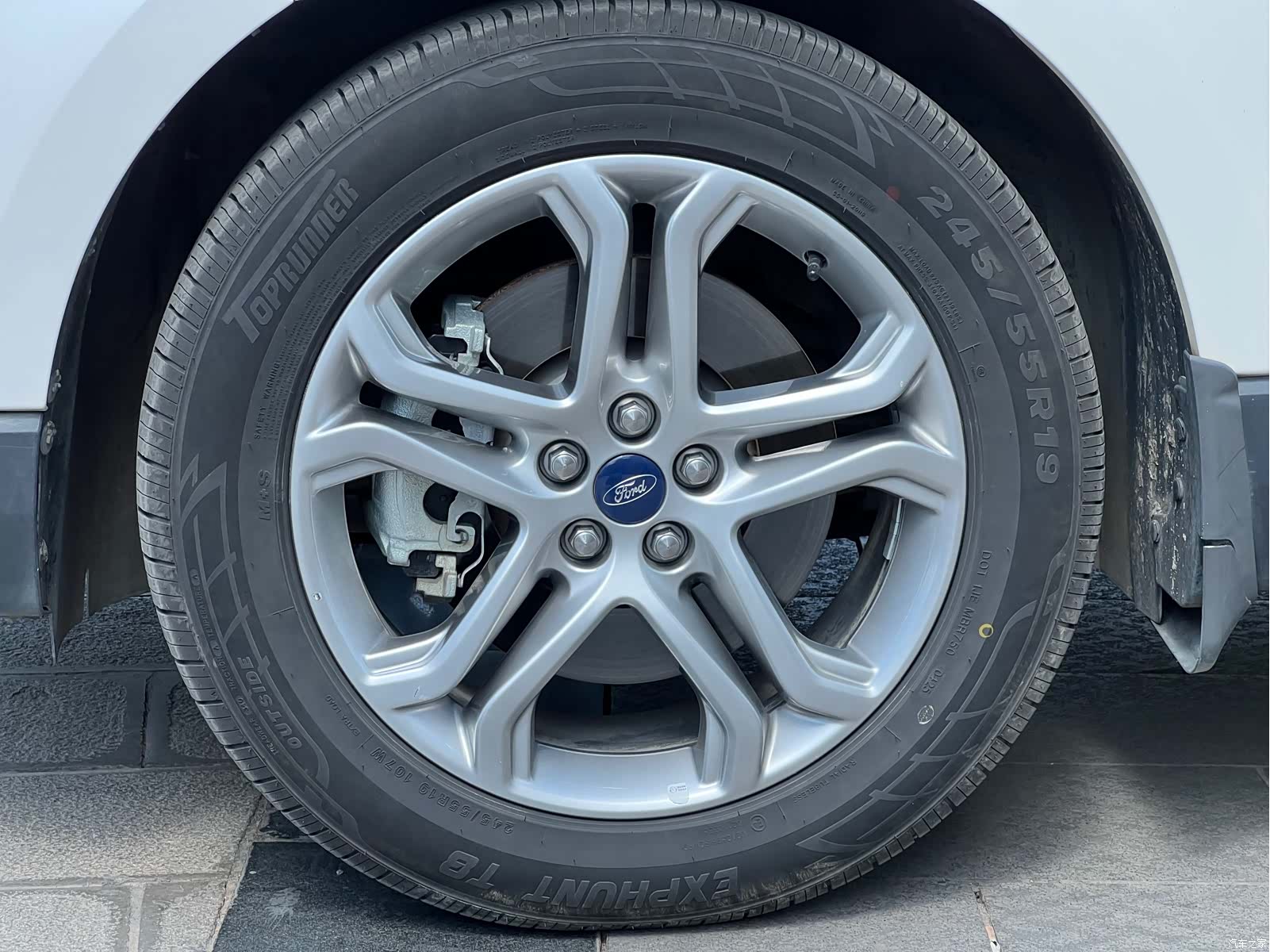 Ford Edge, 2019 4