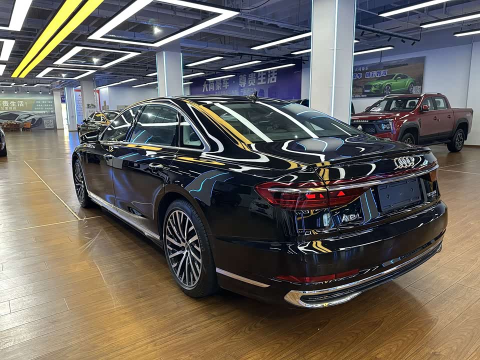 Audi A8 Audi A8