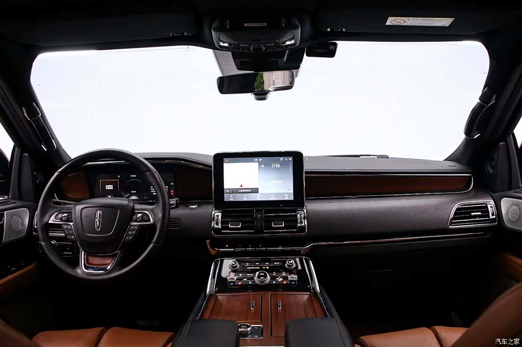 Lincoln Navigator, 2020 все фото