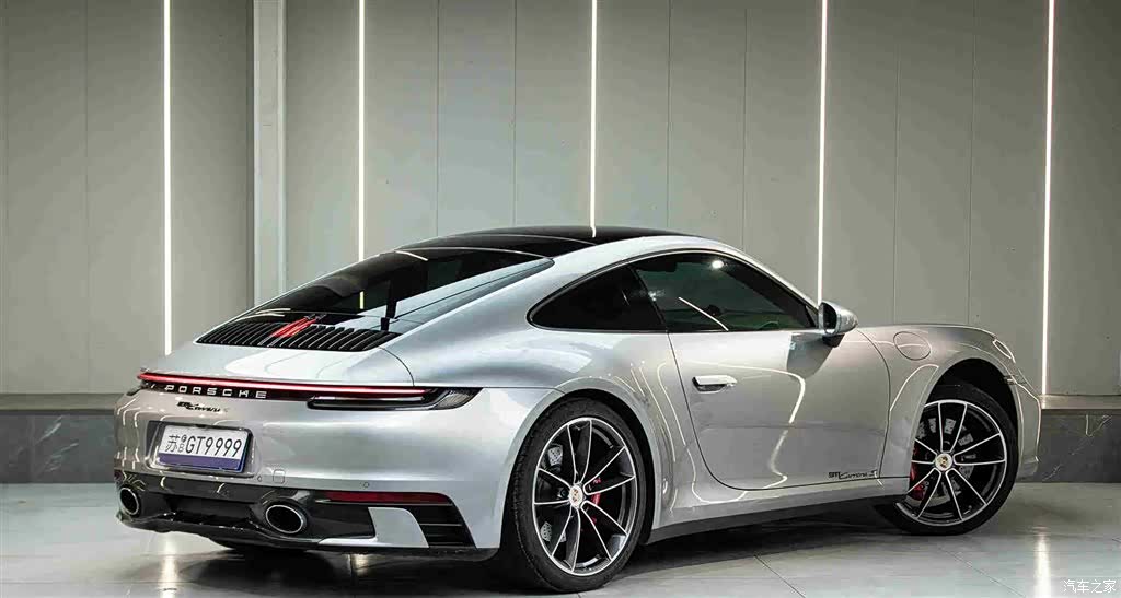 Porsche 911, 2022 7