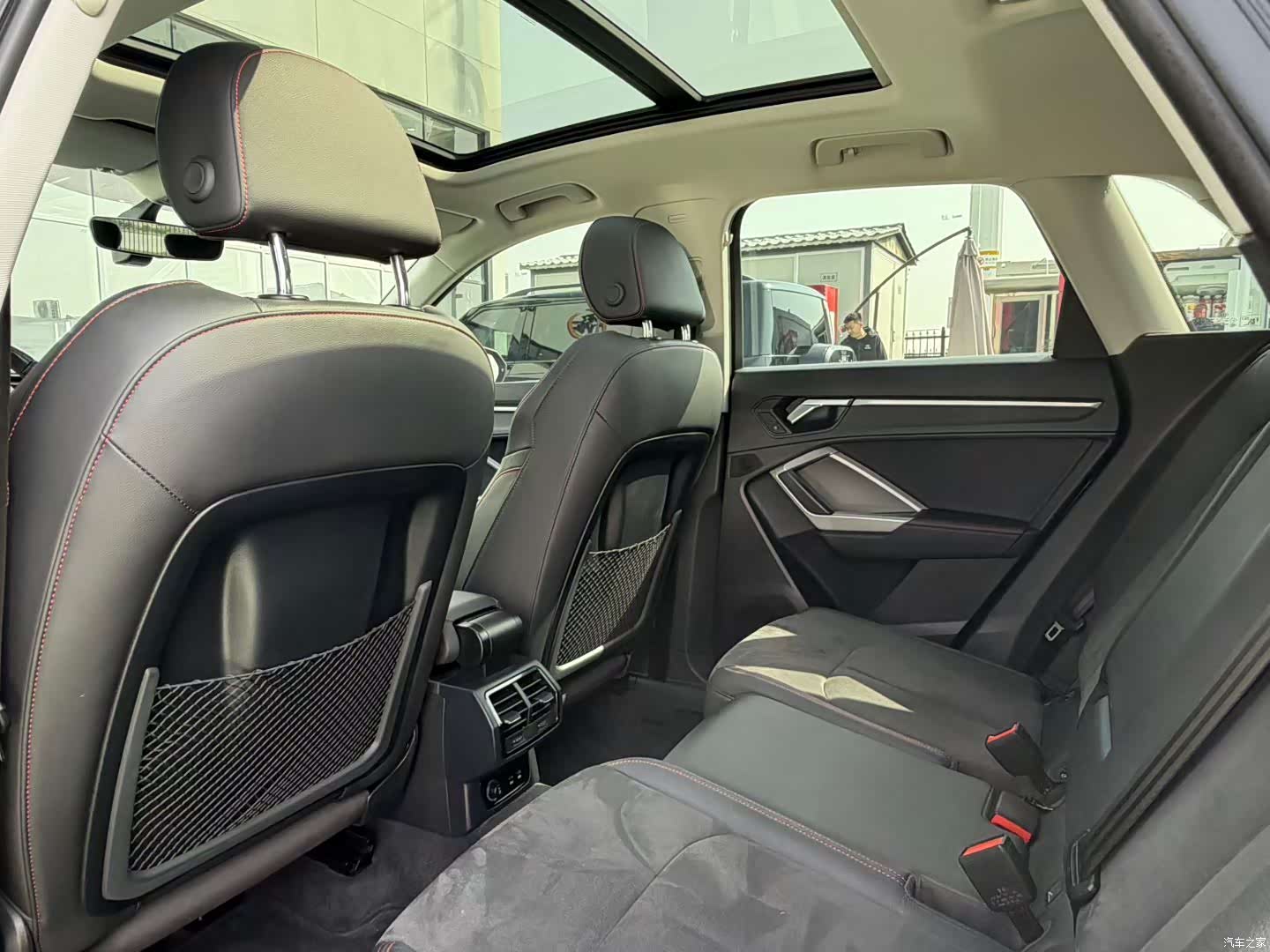 Audi Q3, 2023 все фото