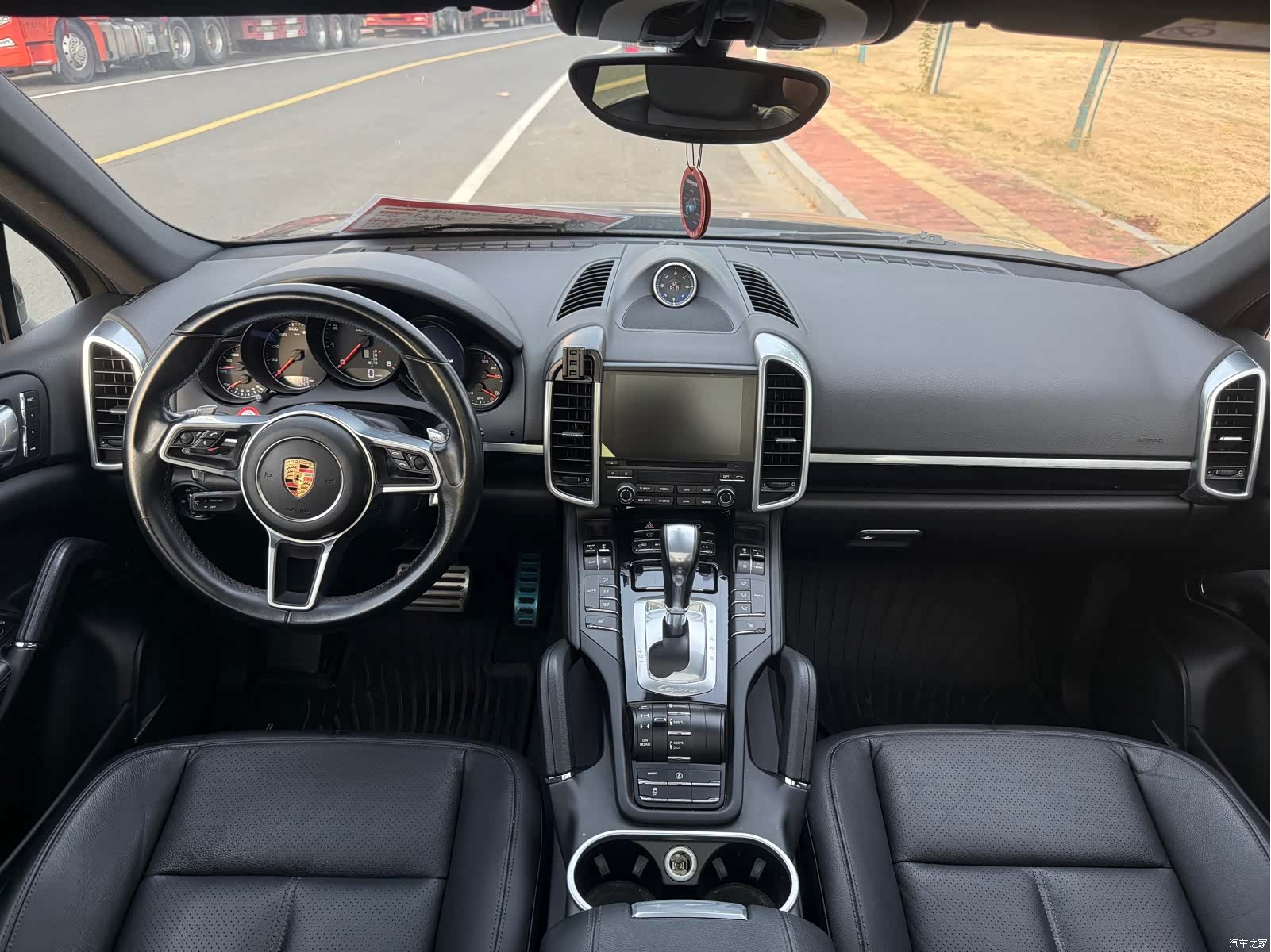 Porsche Cayenne, 2017 14