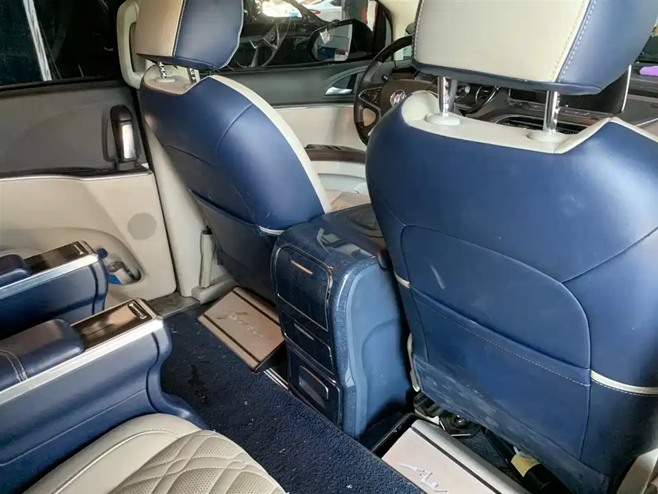 Buick GL8 Buick GL8