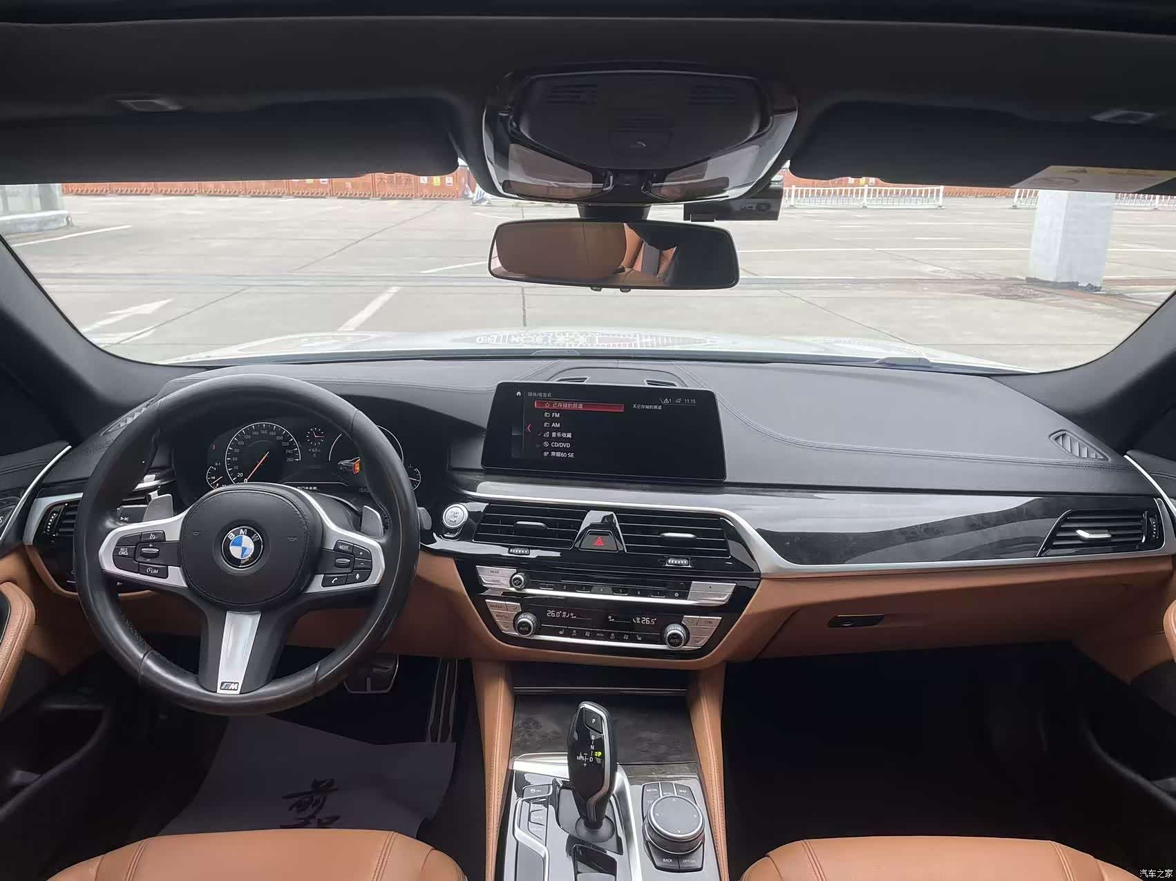 BMW 5 Series, 2019 все фото