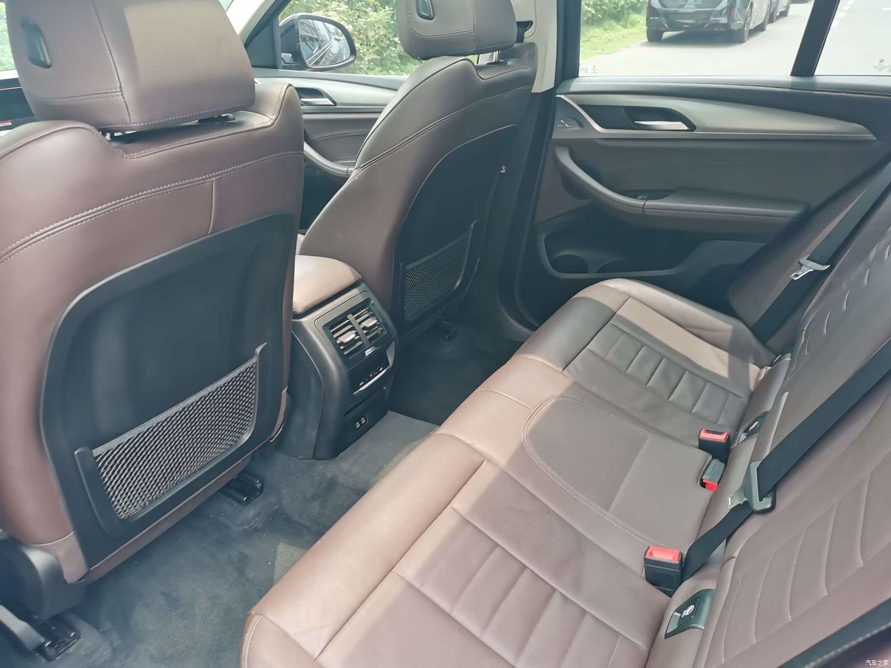 BMW X4, 2021 11